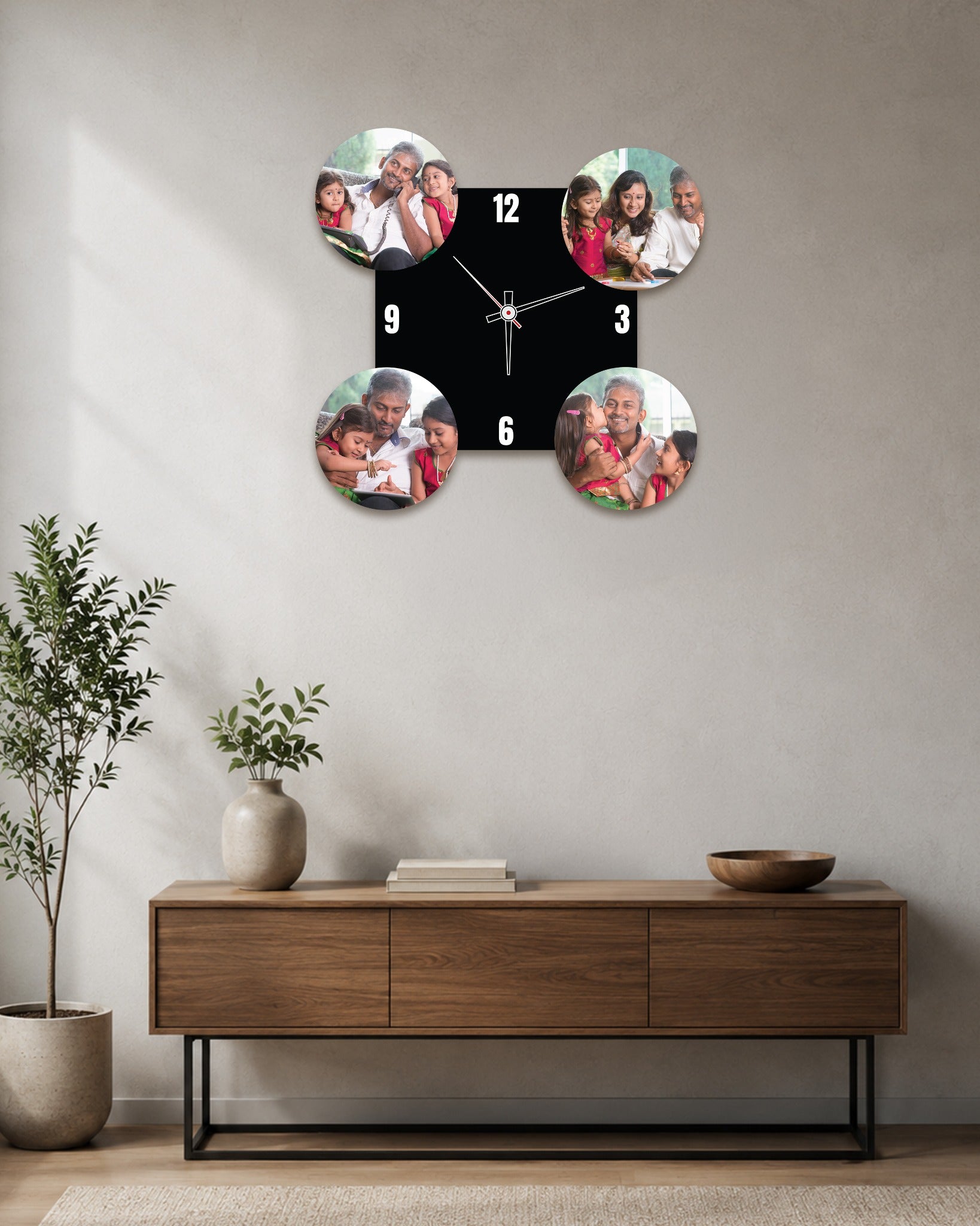 Four Corners of Love Clock